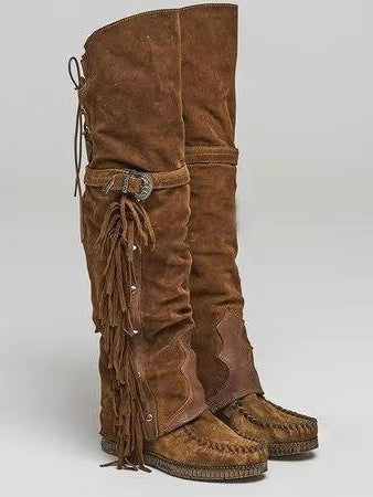 Botas Mosqueteras con Flecos y Remaches