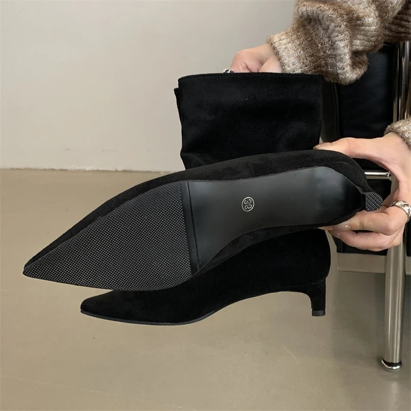 Elegantes Botas de Ante Marrón - LOVRA DESIGN