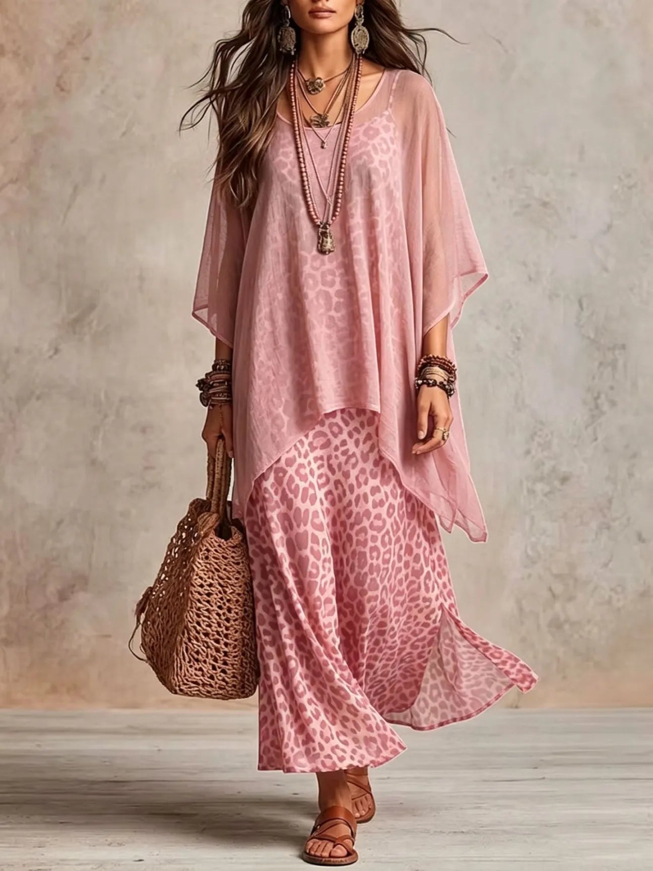 Vestido largo de capas con estampado de leopardo estilo bohemio