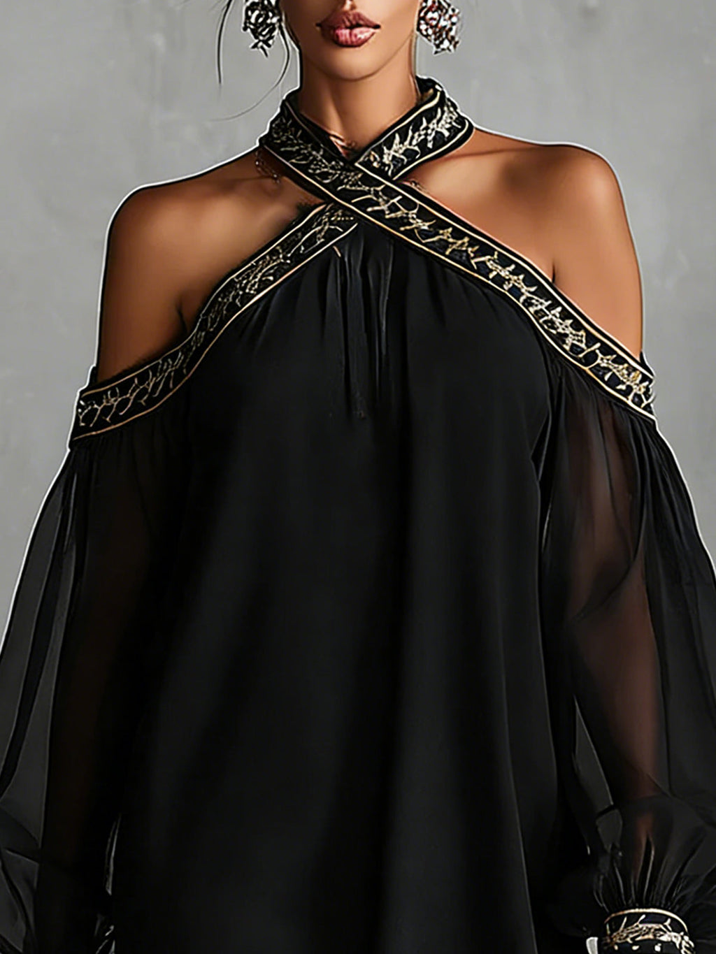 Vestido Mini con Hombros Descubiertos y Manga Larga de Chifón
