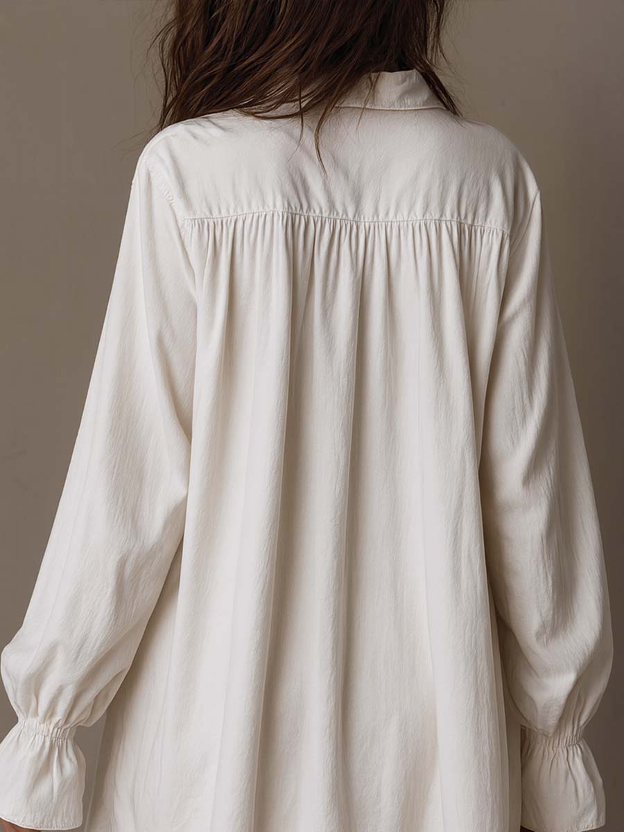 Vestido Mini Retro de Encaje con Bajo Irregular y Manga Larga