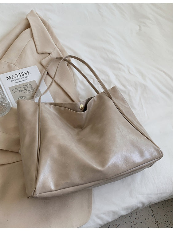 Bolso Bucket de Piel Suave Gran Capacidad