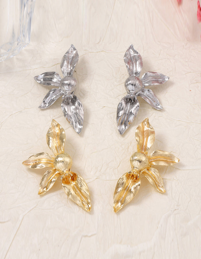 Unique Textured Alloy Flower Stud Earrings