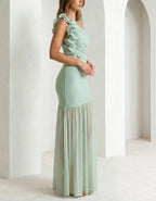 Maxikleid aus Chiffon mit einem Träger und Rüschen in Mintgrün