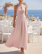 Maxikleid aus Chiffon mit rosafarbener Spitzenborte