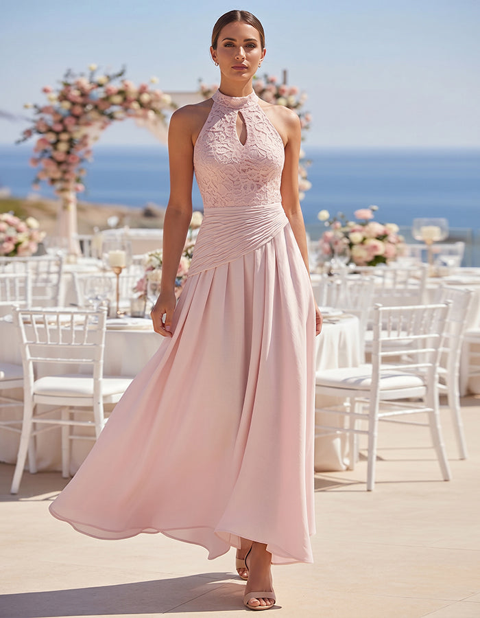 Maxikleid aus Chiffon mit rosafarbener Spitzenborte