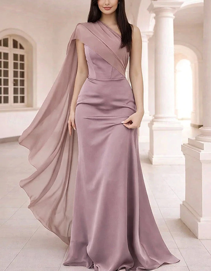 Robe longue en mousseline de couleur unie avec châle asymétrique en satin