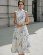 Robe midi sans manches couleur crème à imprimé iris