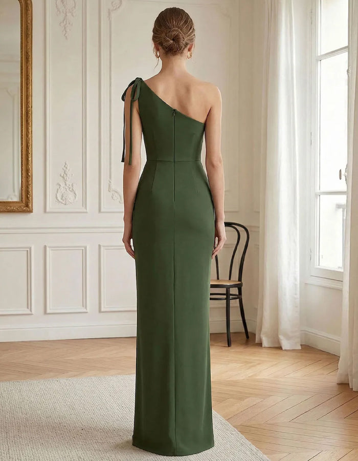 Vestido largo asimétrico verde oliva