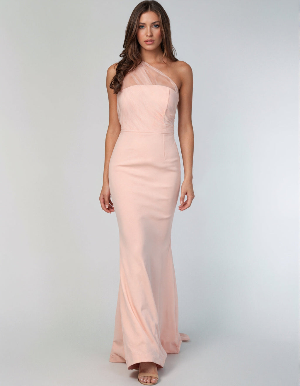 Vestido largo rosa de un hombro en tul