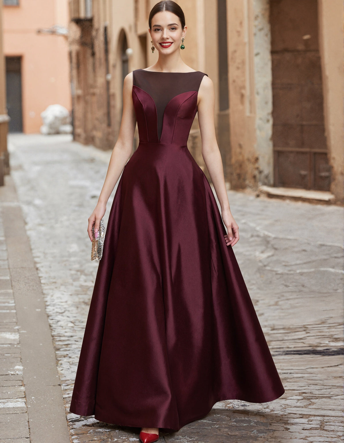Burgunderrotes Tüll-Maxikleid mit Satin-Kragen