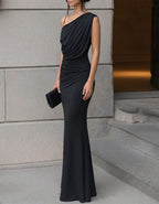 Black Draped Single Shoulder Pleats Maxi Dress