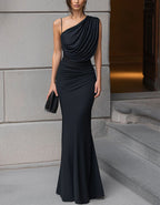 Black Draped Single Shoulder Pleats Maxi Dress