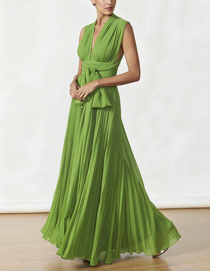 Abito lungo in chiffon plissettato verde prato con nastro