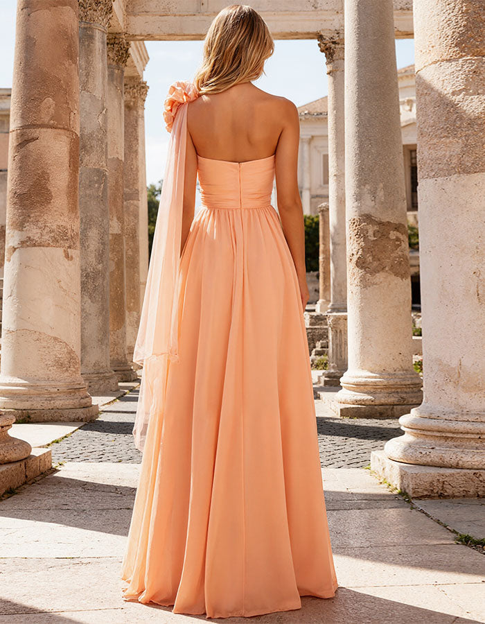 Hellorangefarbenes One-Shoulder-Maxikleid aus Chiffon mit 3D-Blumen und Schlitz