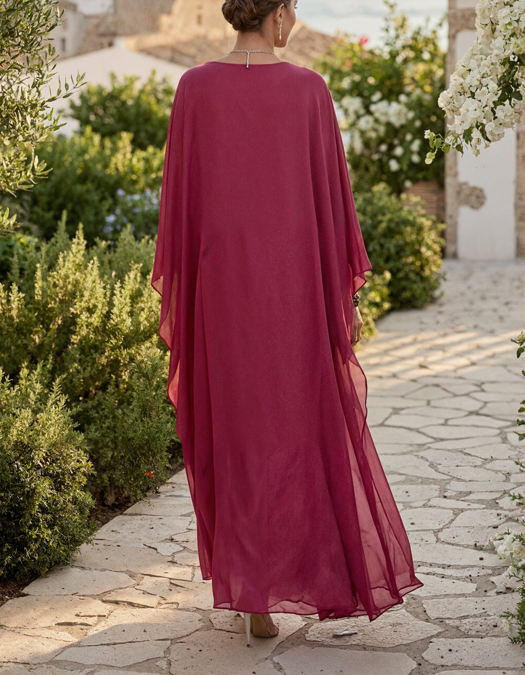Altrosa Maxikleid aus Chiffon mit tiefem V-Ausschnitt, Fledermausärmeln und lockerer Passform