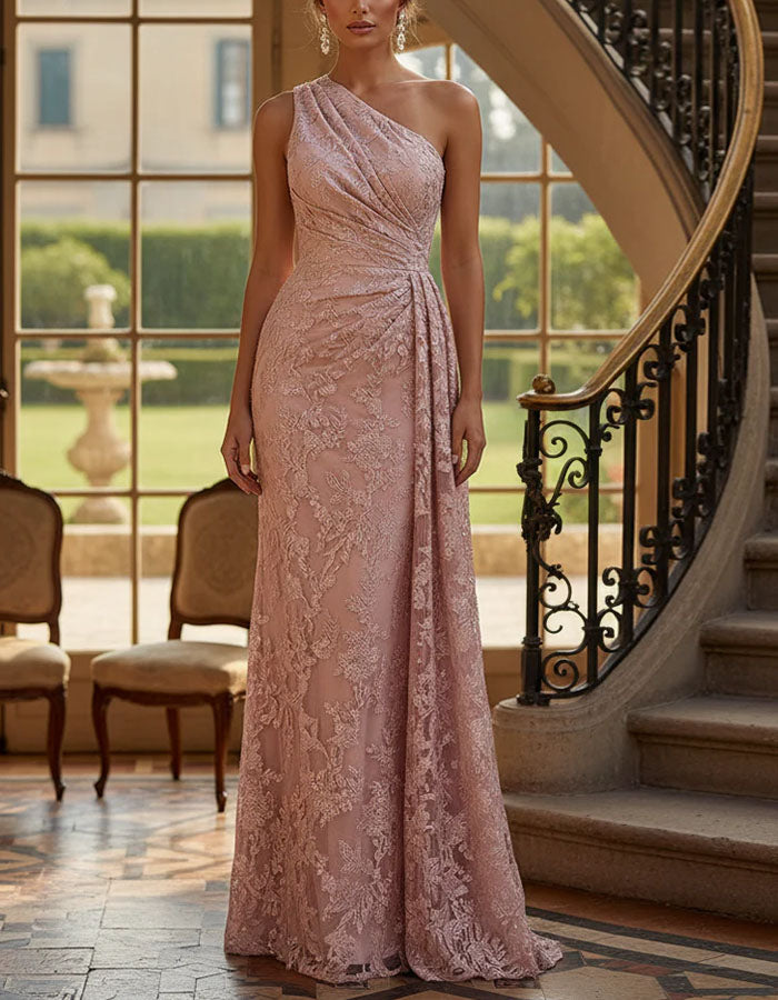 Robe longue asymétrique en dentelle florale rose grisâtre
