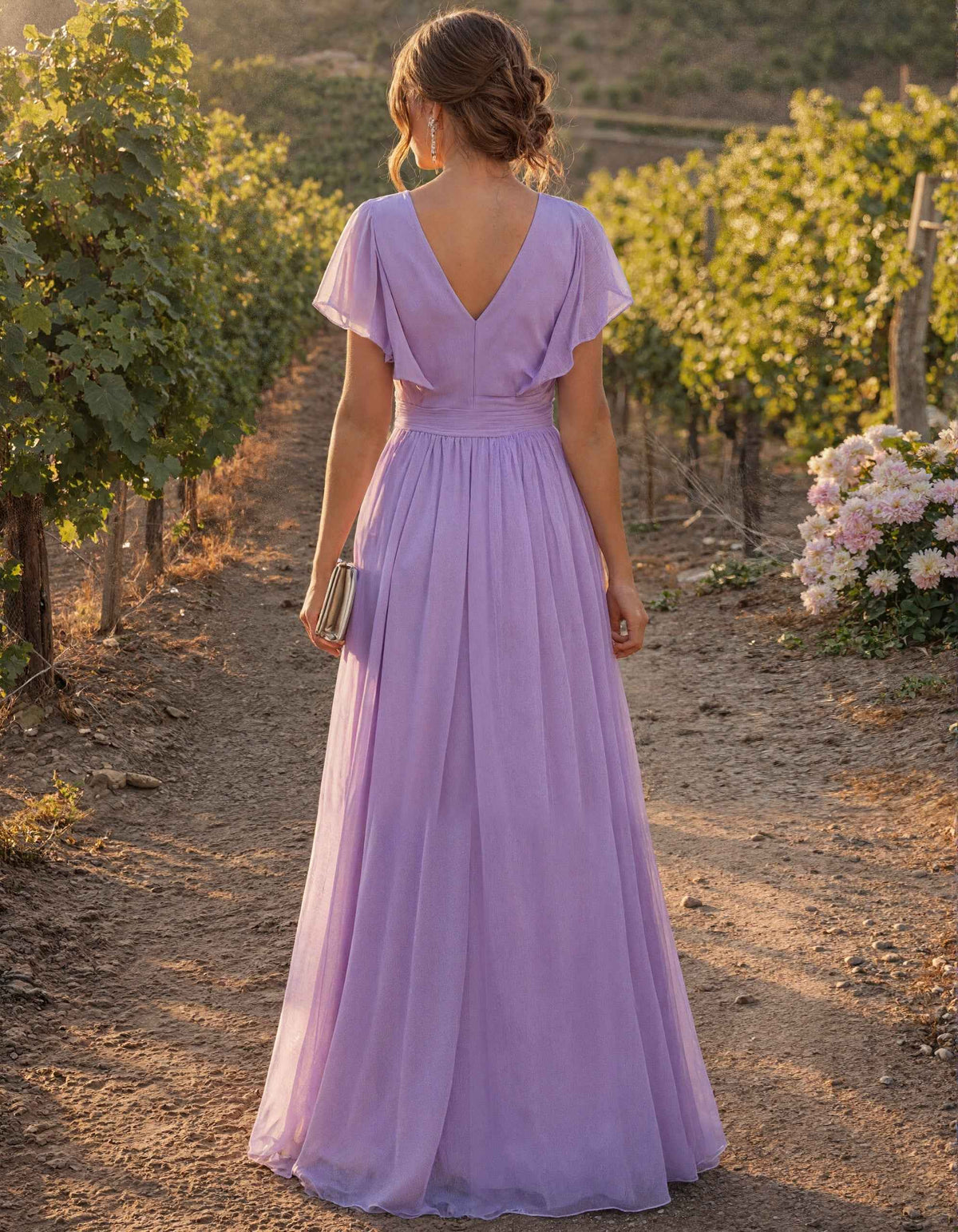 Maxikleid aus Chiffon mit V-Ausschnitt und kurzen Ärmeln in Lavendel