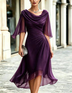 Abito lungo in chiffon blu navy drappeggiato con volant e maniche a tre quarti