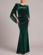 Vestido largo de terciopelo sirena con cuello drapeado y mangas capa
