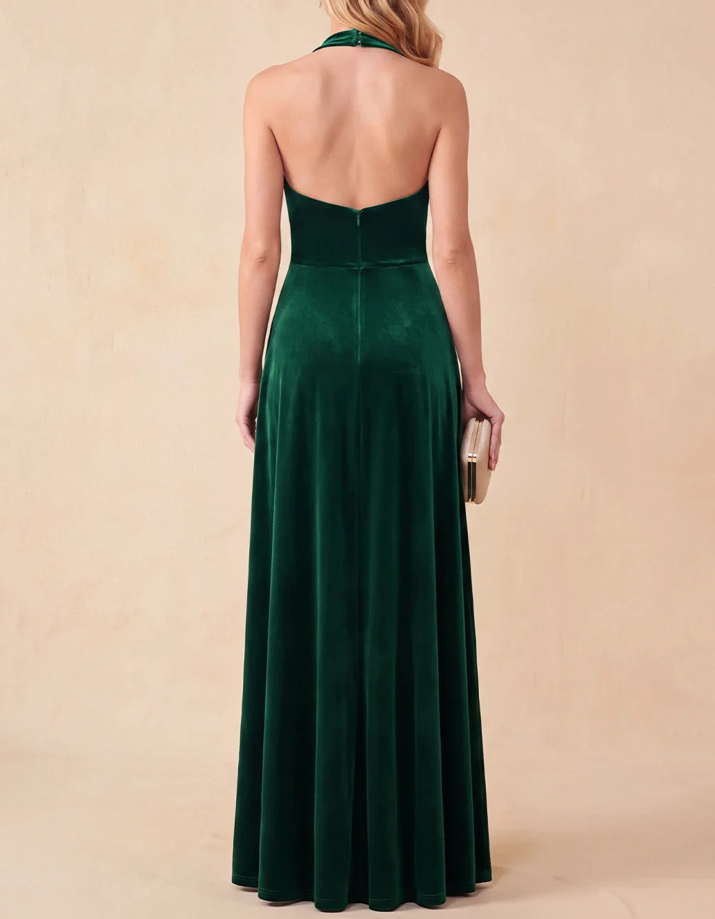 Vestido largo de terciopelo halter con escote pico profundo y cintura fruncida