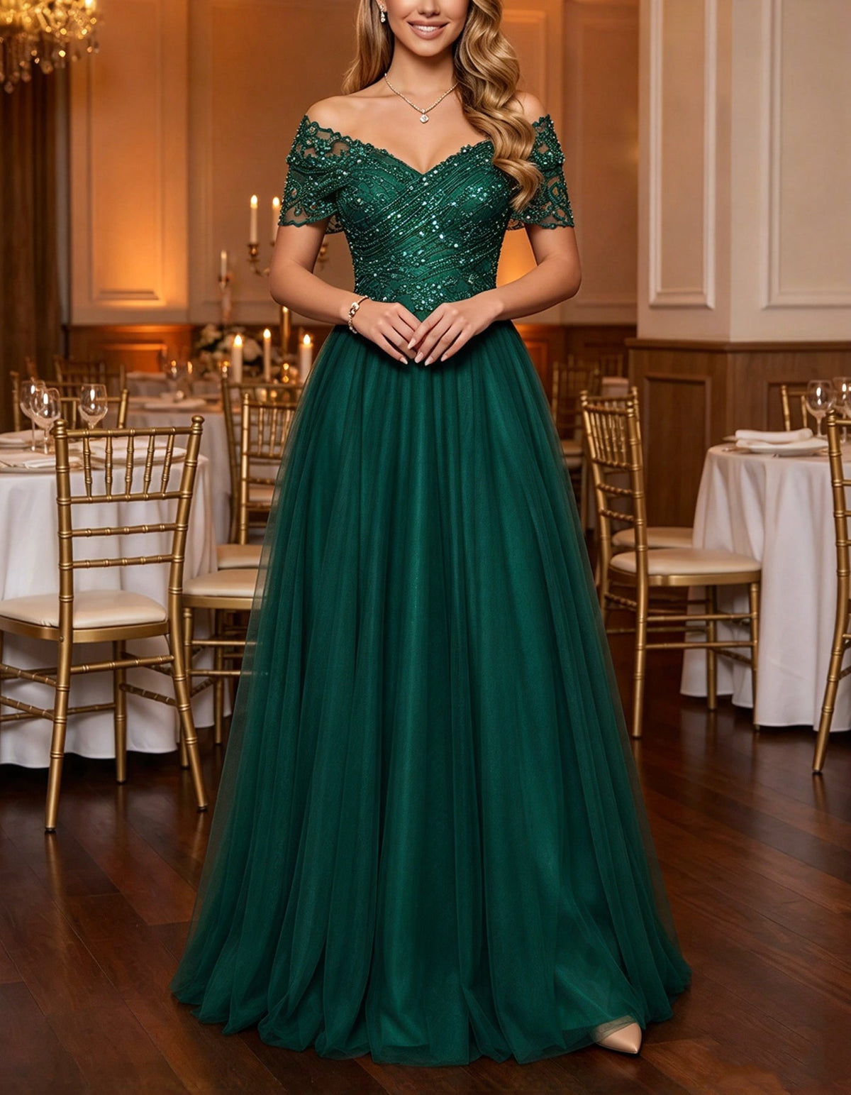 Vestido largo champán de hombros descubiertos con encaje y tul