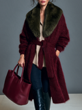 Chaqueta de mohair vintage con cinturón y cuello chal de pelo