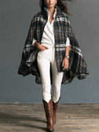 Chaqueta capa sin mangas en blanco y negro
