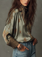 Camisa de Satén con Flores y Ribete de Leopardo