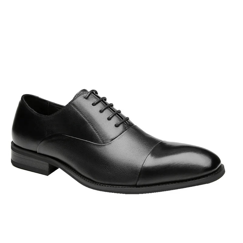 Zapatos Clásicos de Cuero