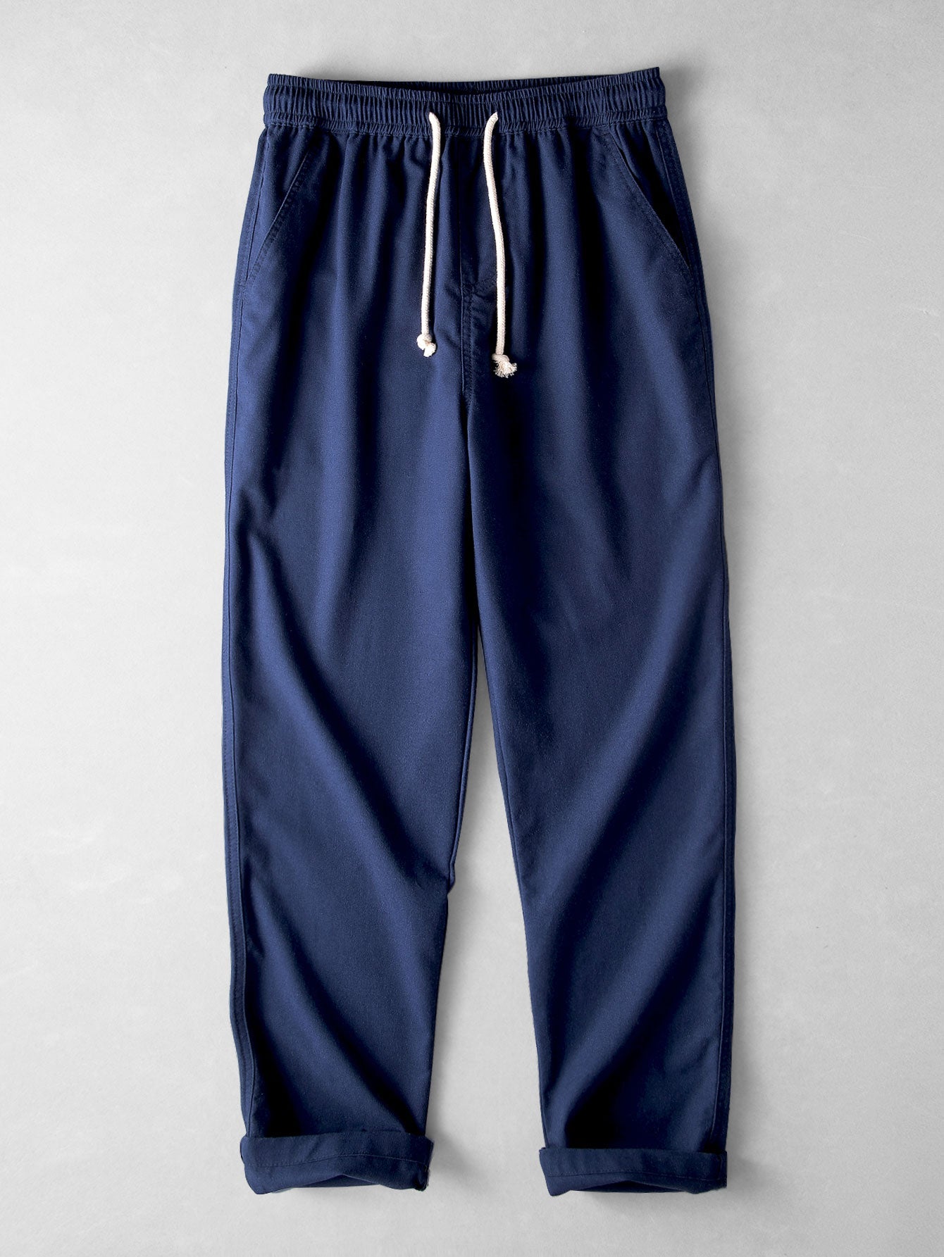 Camisa de manga corta con botones y efecto lino, y pantalones rectos de lino