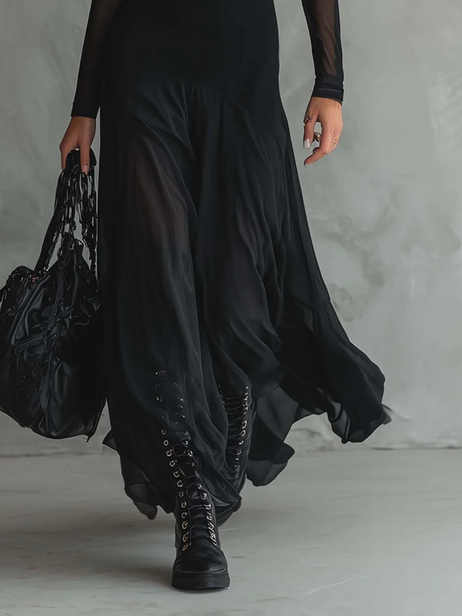 Vestido Maxi Negro de Tul con Detalle Patchwork