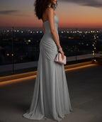 Vestido Largo de Tul Brillante con Escote Corazón