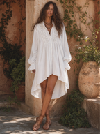 Vestido Mini Retro de Encaje con Bajo Irregular y Manga Larga