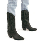 Botas Western con Punta y Tacón Grueso con Bordado