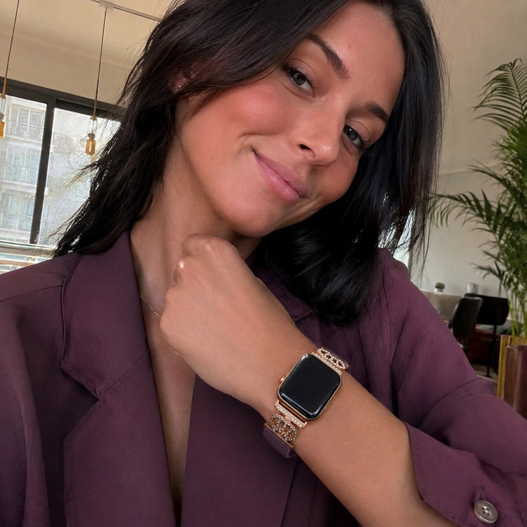 Pulsera de nailón elástico para Apple Watch, conectores de acero inoxidable con motivo de corona engastada en cristales, ajustable y ligera, modelo Irène
