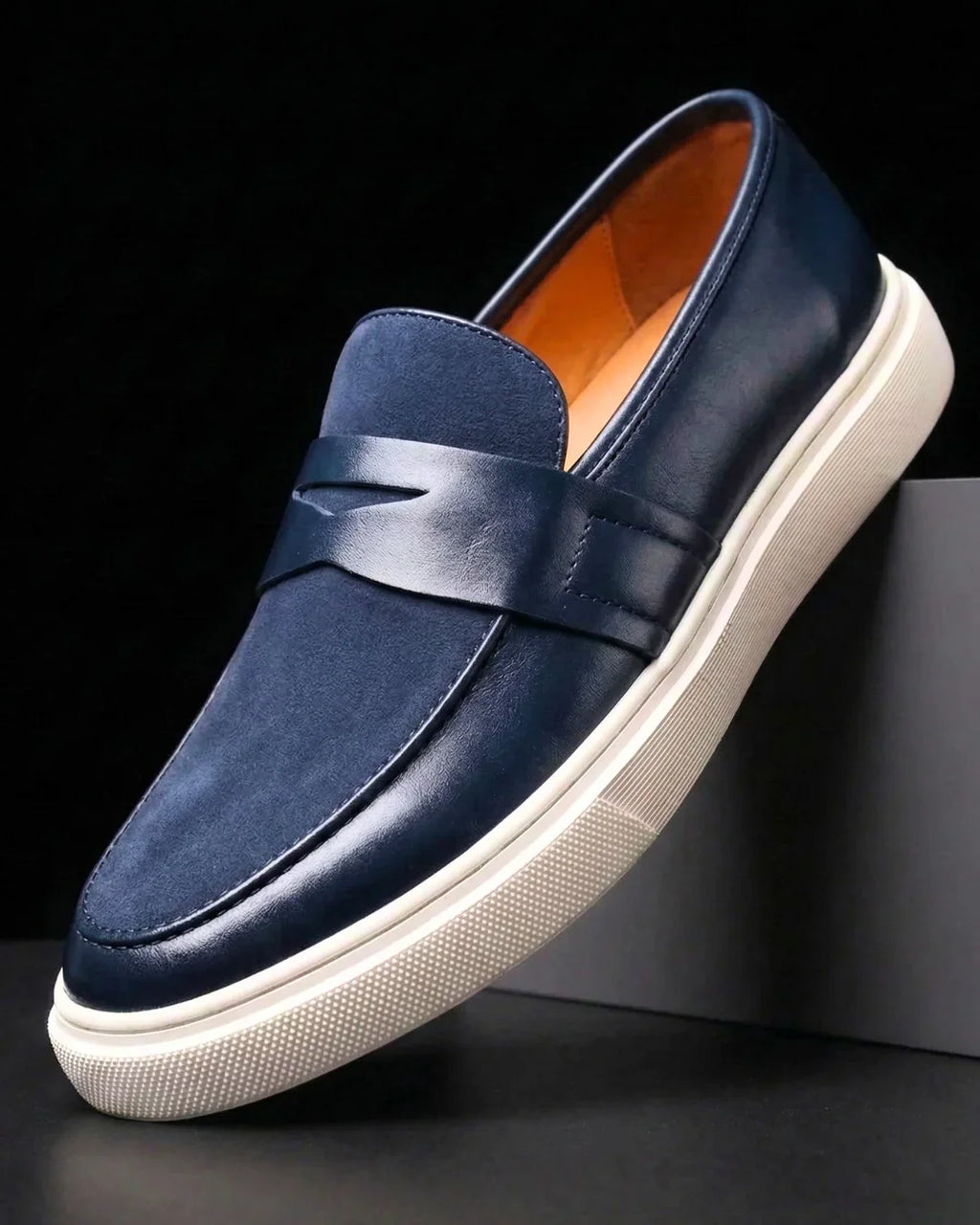 Mocasín AUGUSTO Piel y Ante Estilo Náutico