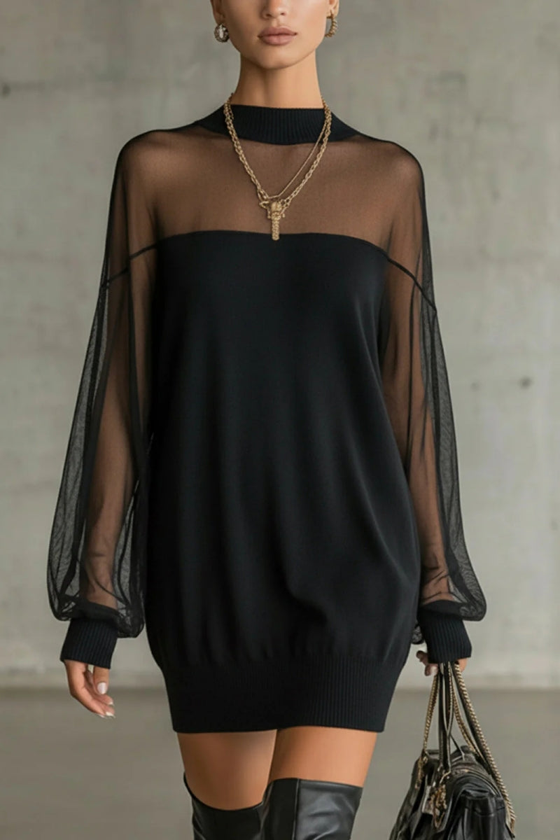 Vestido Mini Negro con Manga de Malla y Cuello Alto