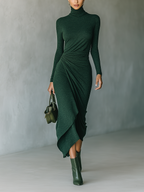 Vestido midi cruzado de punto verde oscuro con cuello alto