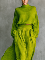 Conjunto Top Verde con Cuello Alto y Falda Maxi