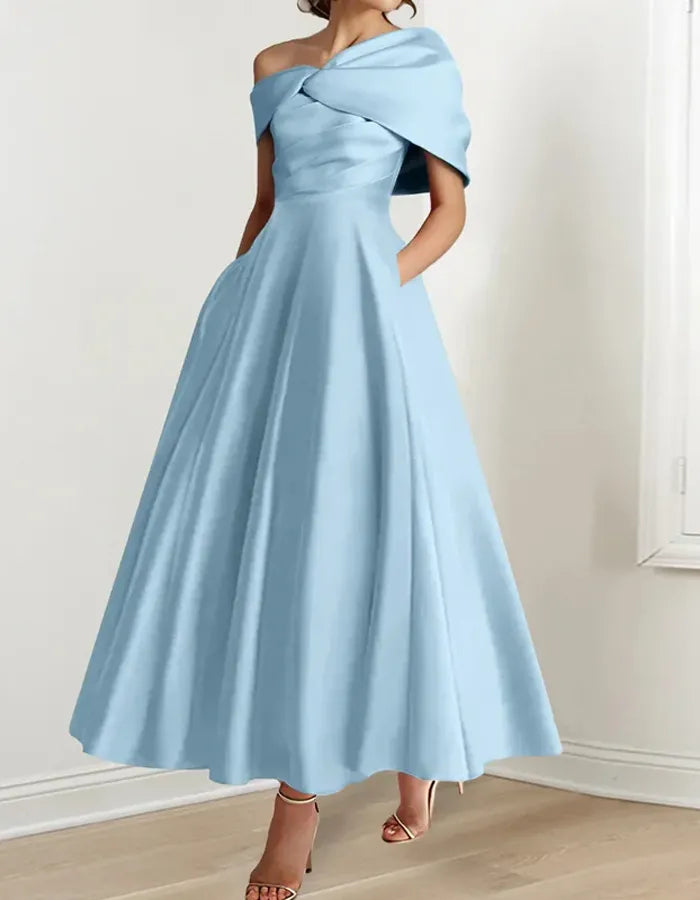 Off-shoulder Solid Color Large Pocket Design Midi Dress