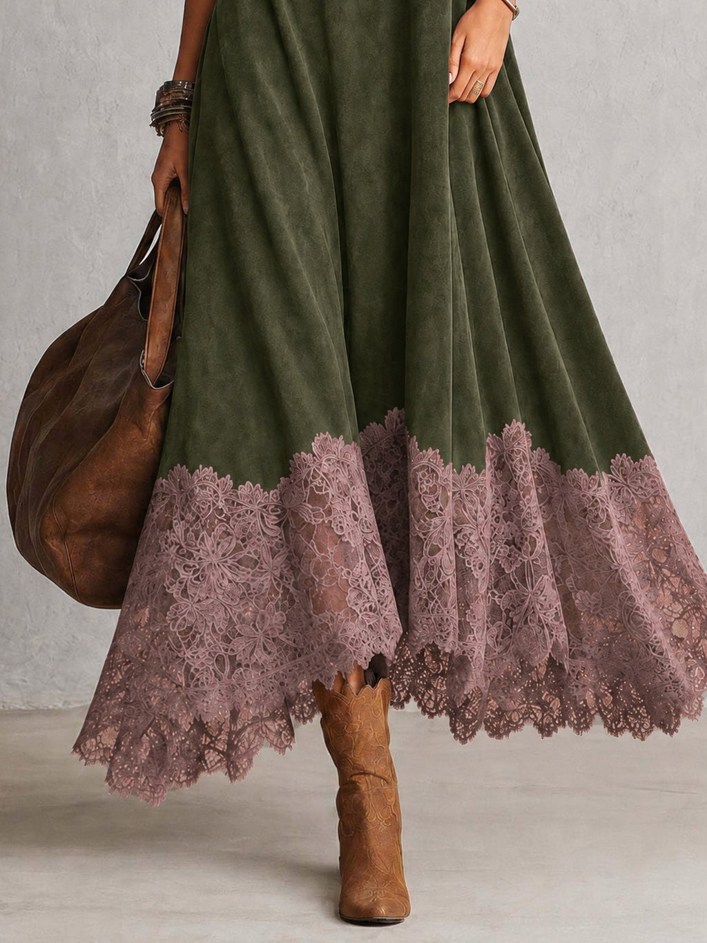 A-Linien-Kleid mit Stehkragen, Spitzeneinsätzen und langen Ärmeln