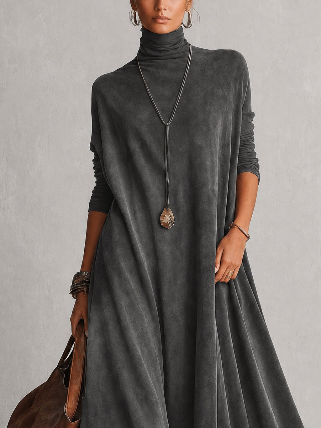 A-Linien-Kleid mit Stehkragen, Spitzeneinsätzen und langen Ärmeln