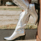Botas Western con Punta y Tacón Grueso con Bordado
