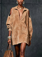 Vestido Mini de Ante Sintético Camel con Hombros Fríos