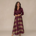 Vestido camisero largo de mujer a rayas con cinturón de lazo
