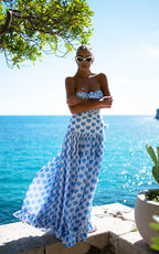 Set Amore Capri Bañador y Maxi Falda con Estampado de Corazones
