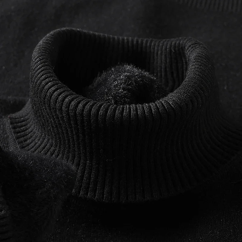 Maglione a Collo Alto Classico