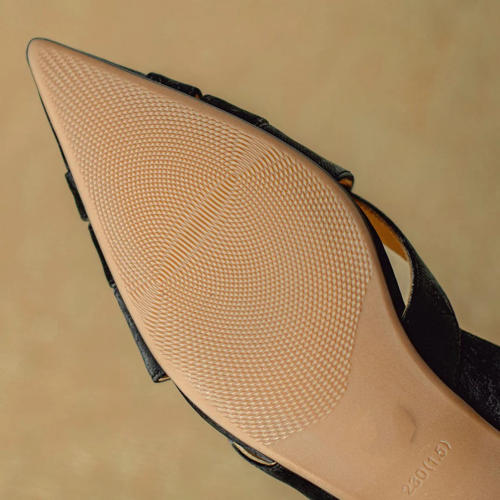Slingback SANTORINI Elegancia Artesanal en Piel