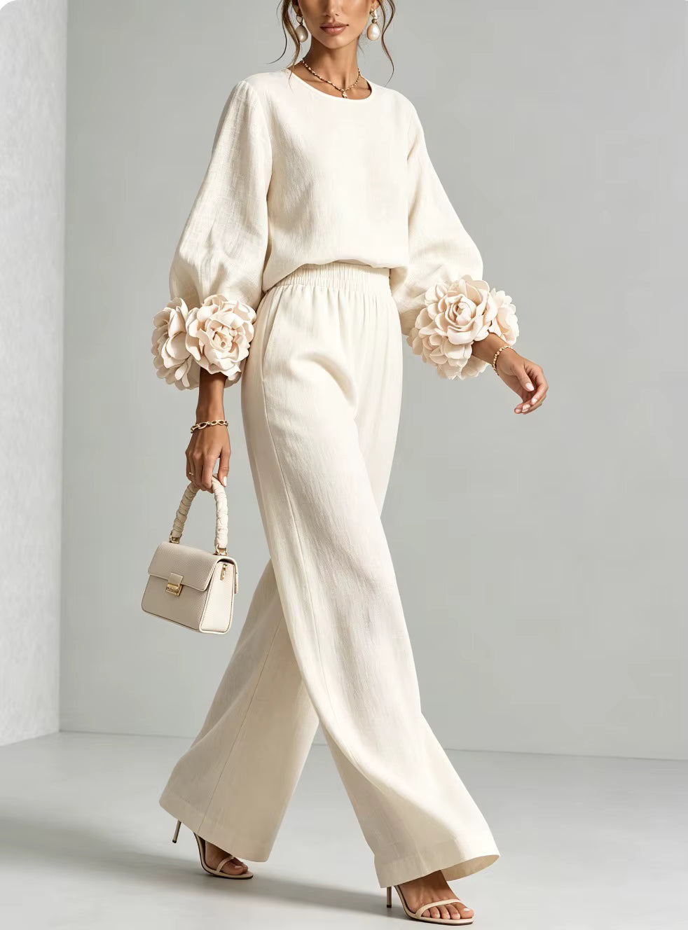 Conjunto de Top con Puños Florales y Pantalón Ancho